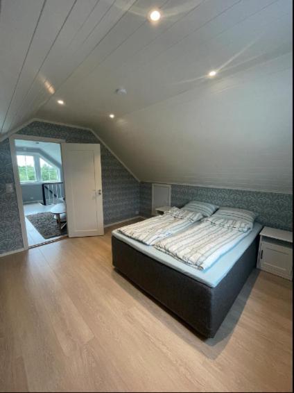 Leilighet Med Gratis Parkering Og Wifi Kristiansund Exterior foto